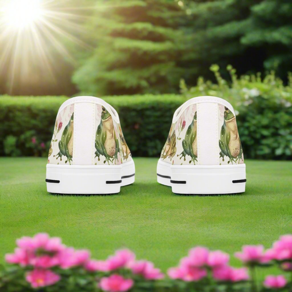 Princess Frog Women's Low Top Sneakers