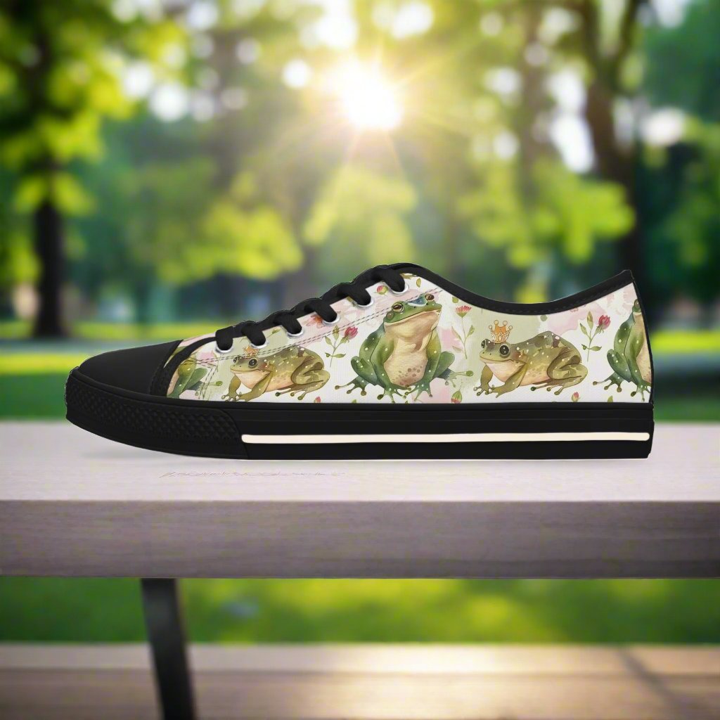 Princess Frog Women's Low Top Sneakers