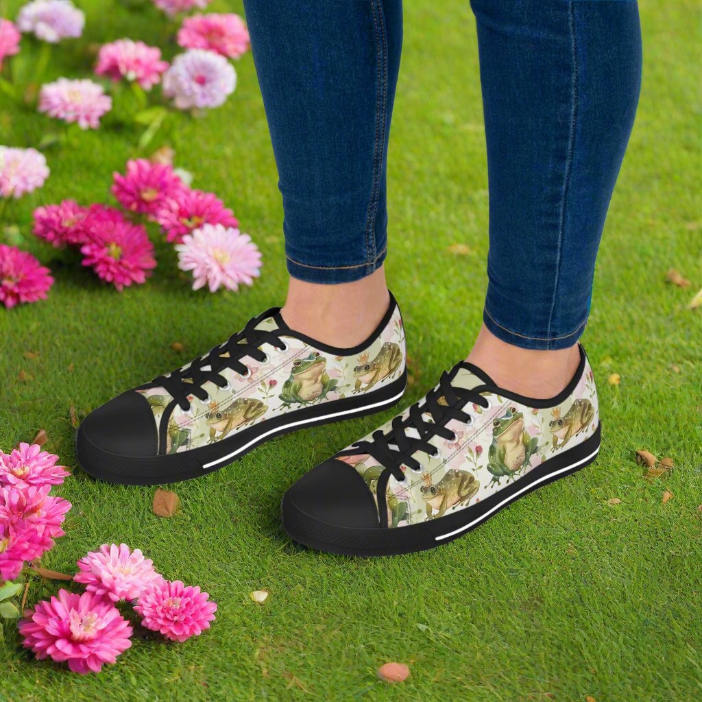 Princess Frog Women's Low Top Sneakers